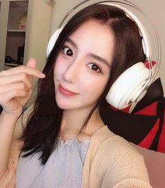 日韩欧美女自拍视频,揭秘网红们的时尚自拍秘籍